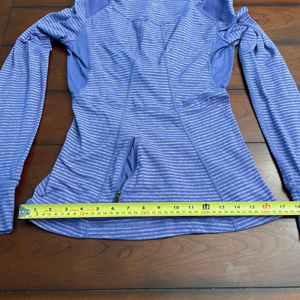 Lululemon‎ Run Your Heart Out Pullover - Picture 9 of 10